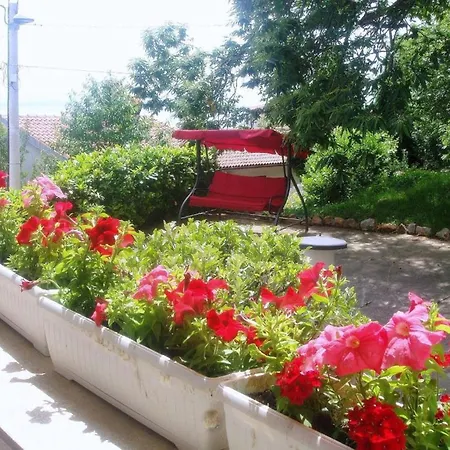 Charming Kestenovi Dvori Daire