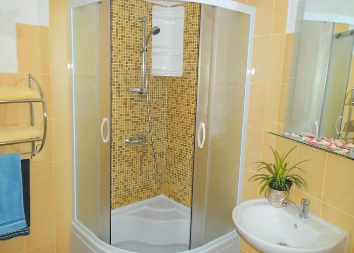 Charming Kestenovi Dvori Apartment *