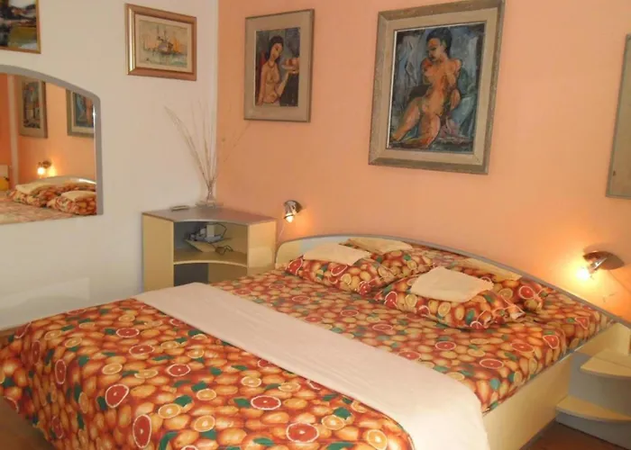 Apartment Charming Kestenovi Dvori *