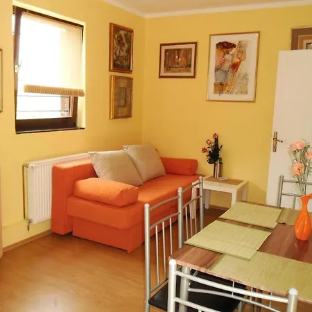 Charming Kestenovi Dvori Apartment Opatija
